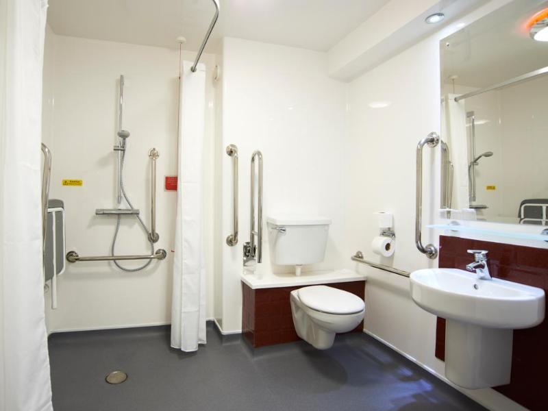 Travelodge Birmingham Airport Exterior foto