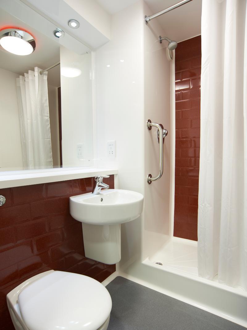 Travelodge Birmingham Airport Exterior foto